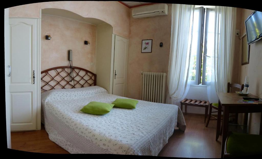 Citotel Hotel De Provence オランジュ 部屋 写真